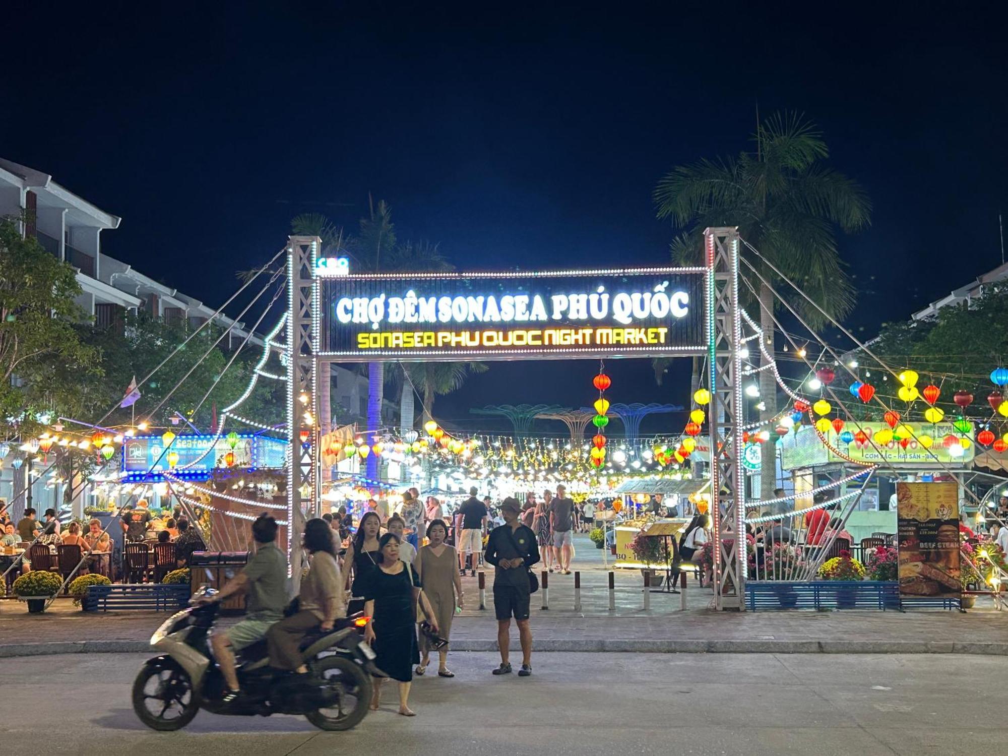 Hana Hotel Sonasea Night Market דואונג דונג מראה חיצוני תמונה