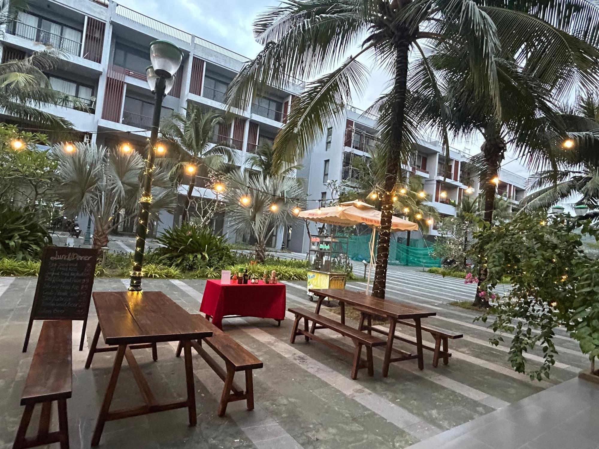 Hana Hotel Sonasea Night Market דואונג דונג מראה חיצוני תמונה